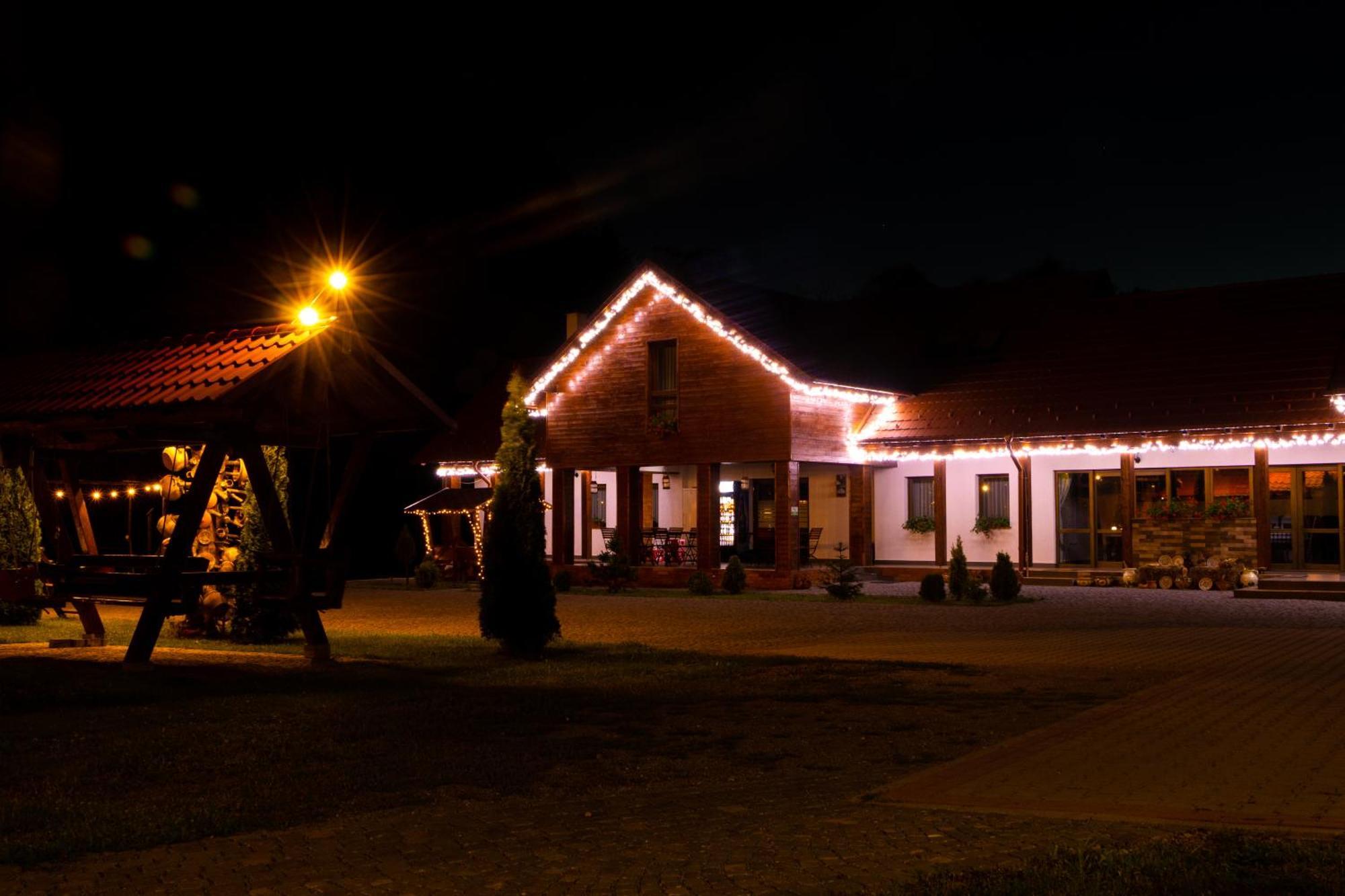 Patakmenti Panzió Spa Corund  Exterior foto