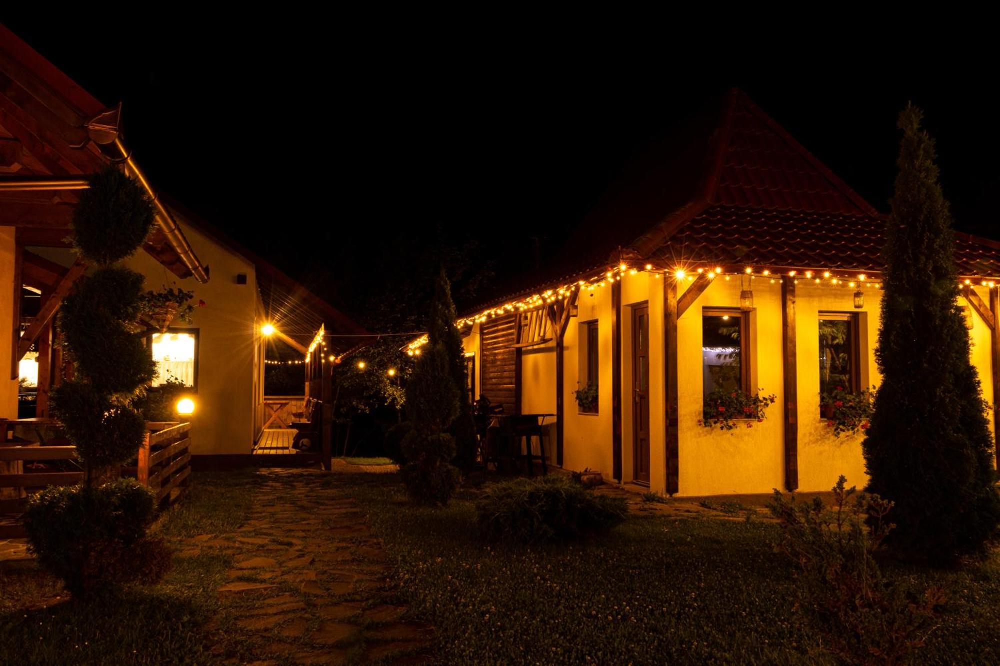 Patakmenti Panzió Spa Corund  Exterior foto