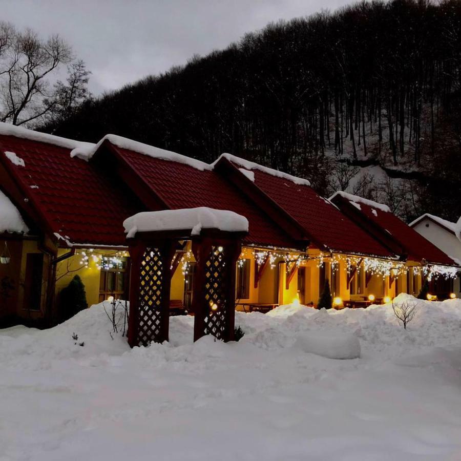 Patakmenti Panzió Spa Corund  Exterior foto